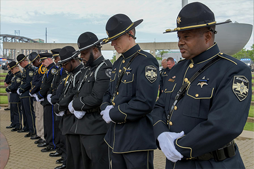 Law enforcement agencies participate in Peace Officers Memorial ...